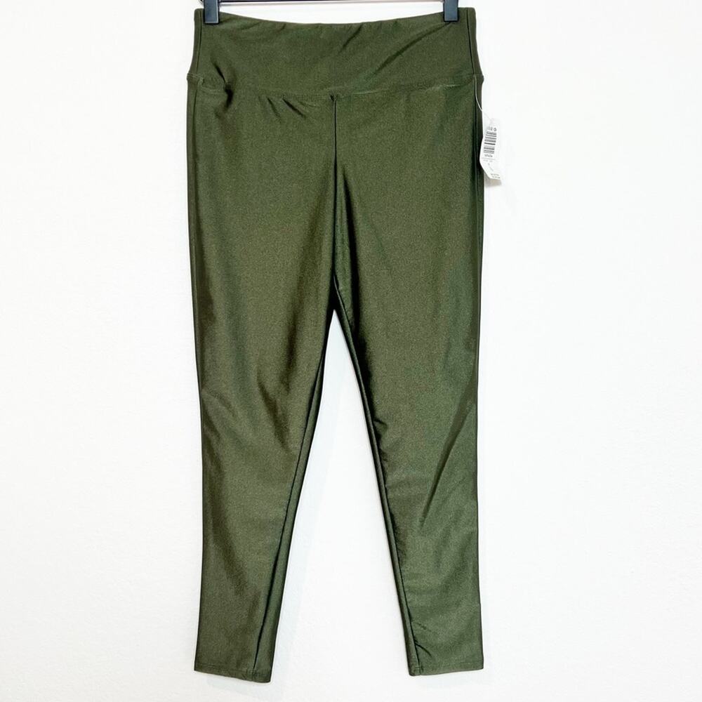 TORRID OLIVE GREEN LEGGINGS PANTS WITH RUCHED BUTT BRAND NEW SIZE LARGE OR 12